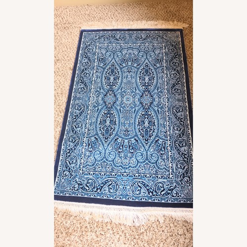 Used Traditional Turkish Bamboo Silk 2 X 3 Rug for sale on AptDeco
