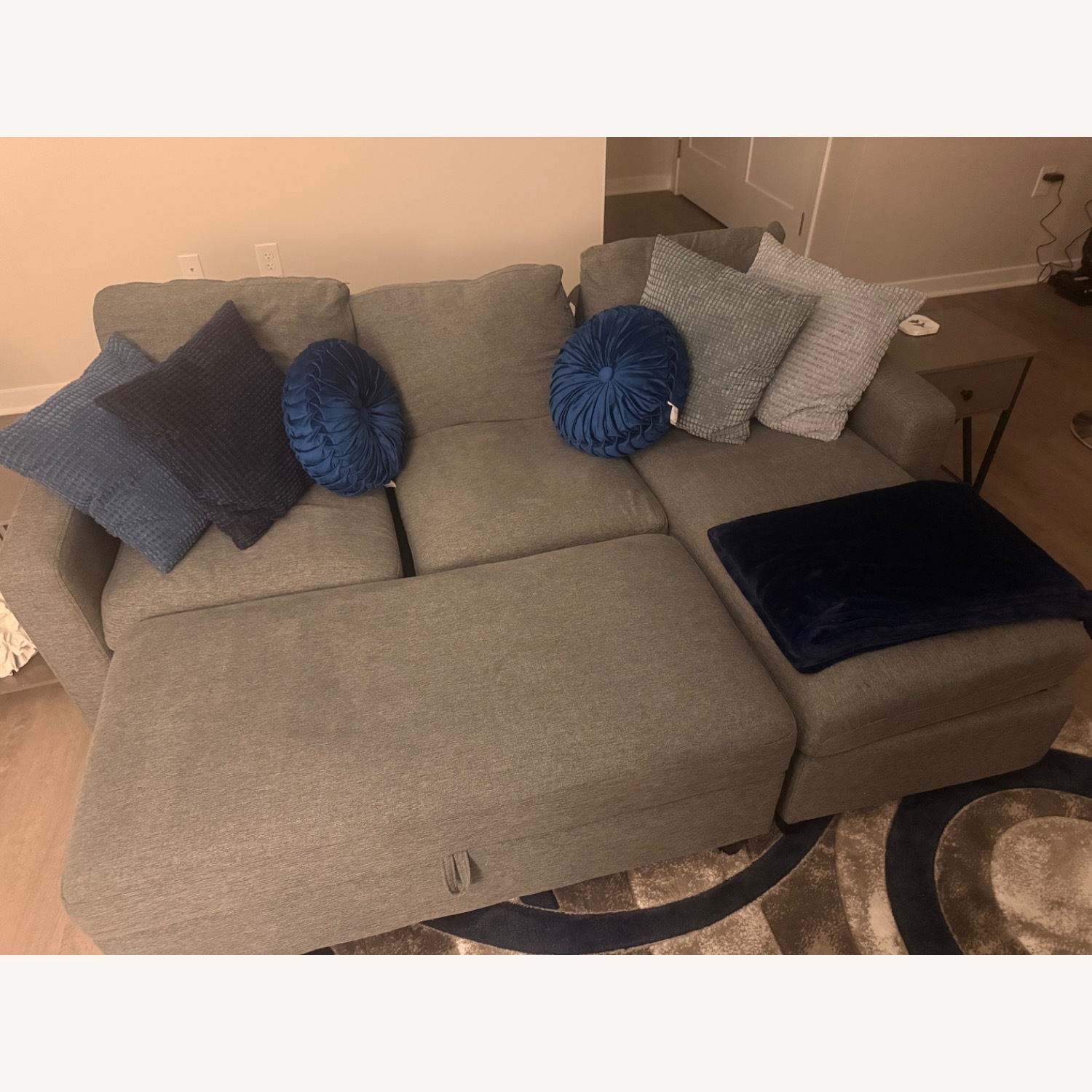 Honbay Reversible Sectional with Ottoman - image-1