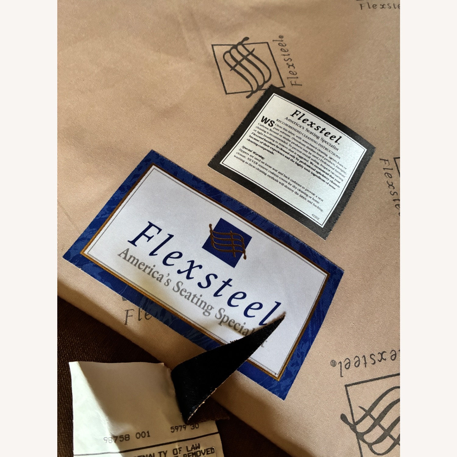 Flexsteel Westside 3+ Seater Sofa - image-4