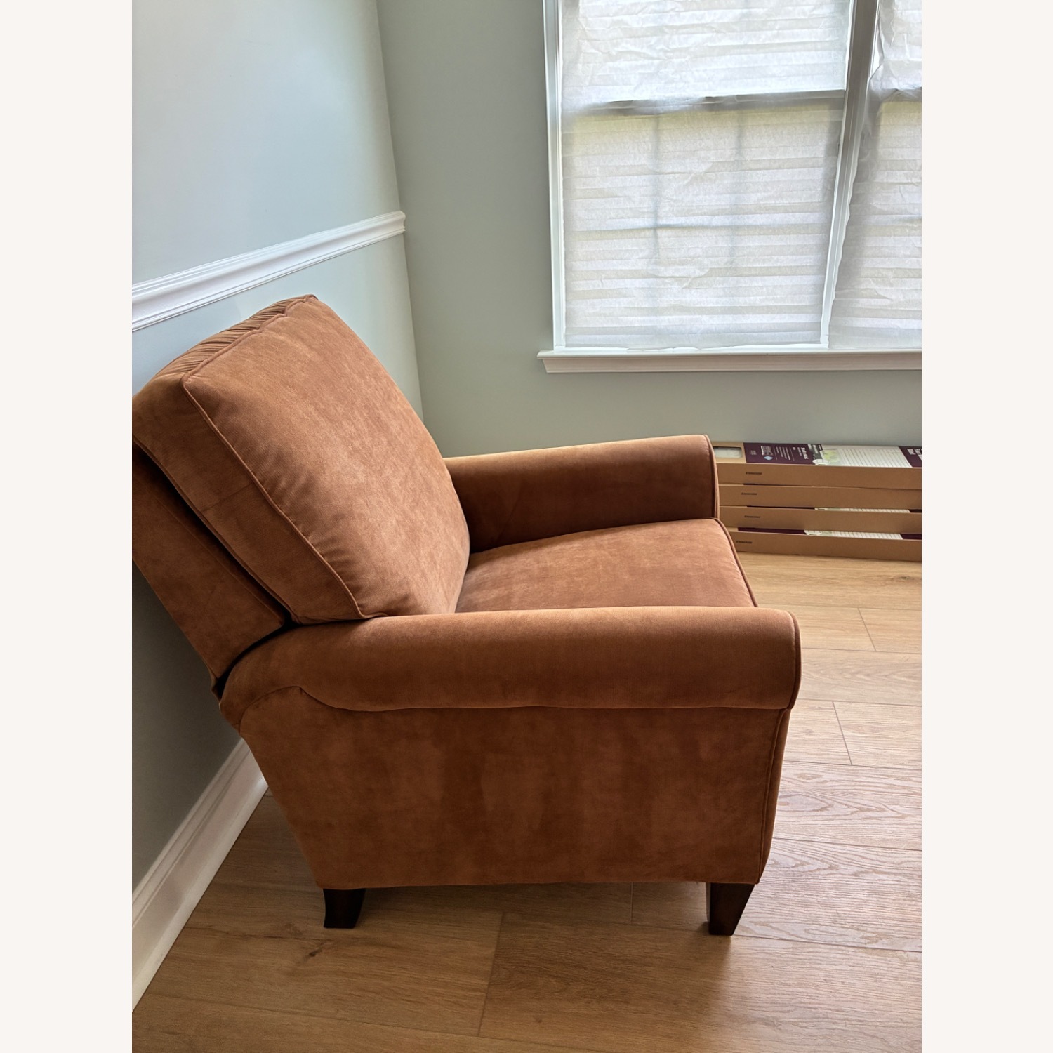 Flexsteel Westside Light Brown Recliner - image-3