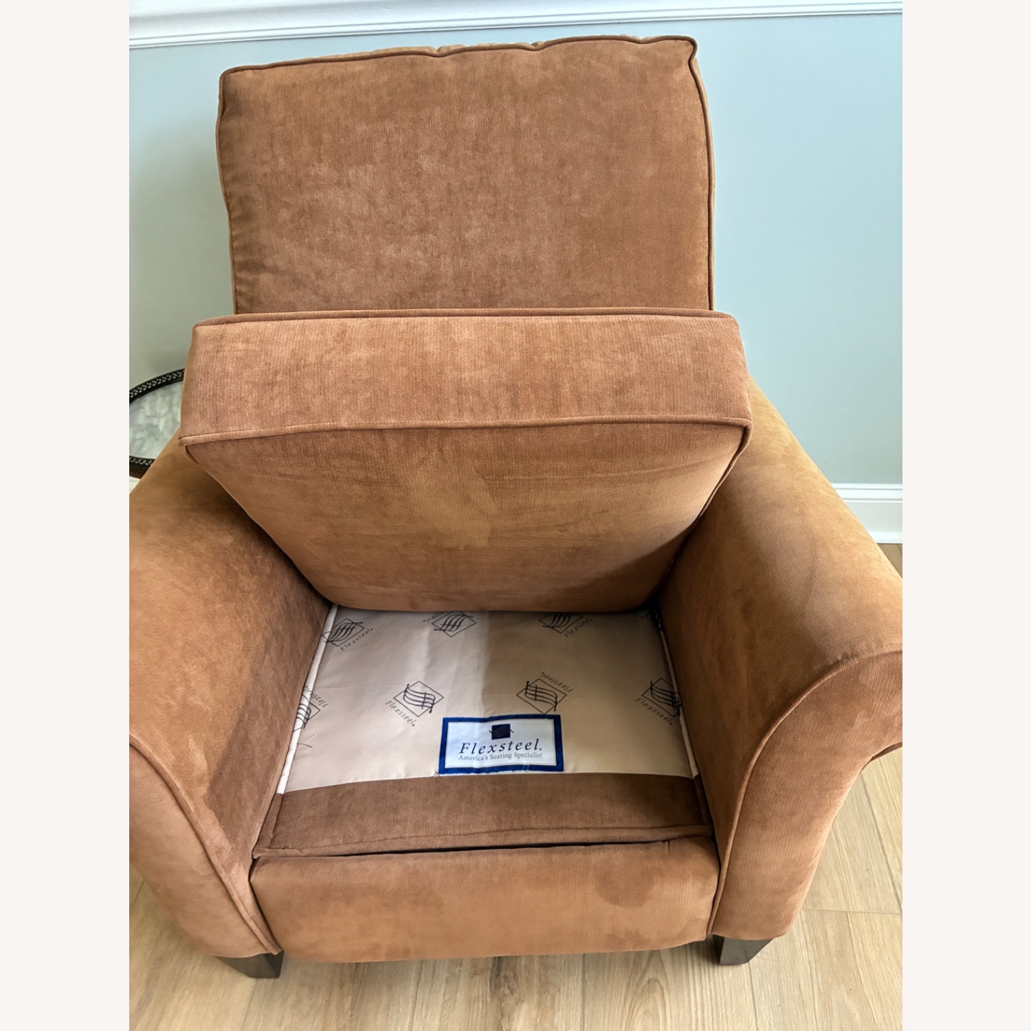 Flexsteel Westside Light Brown Recliner - image-2