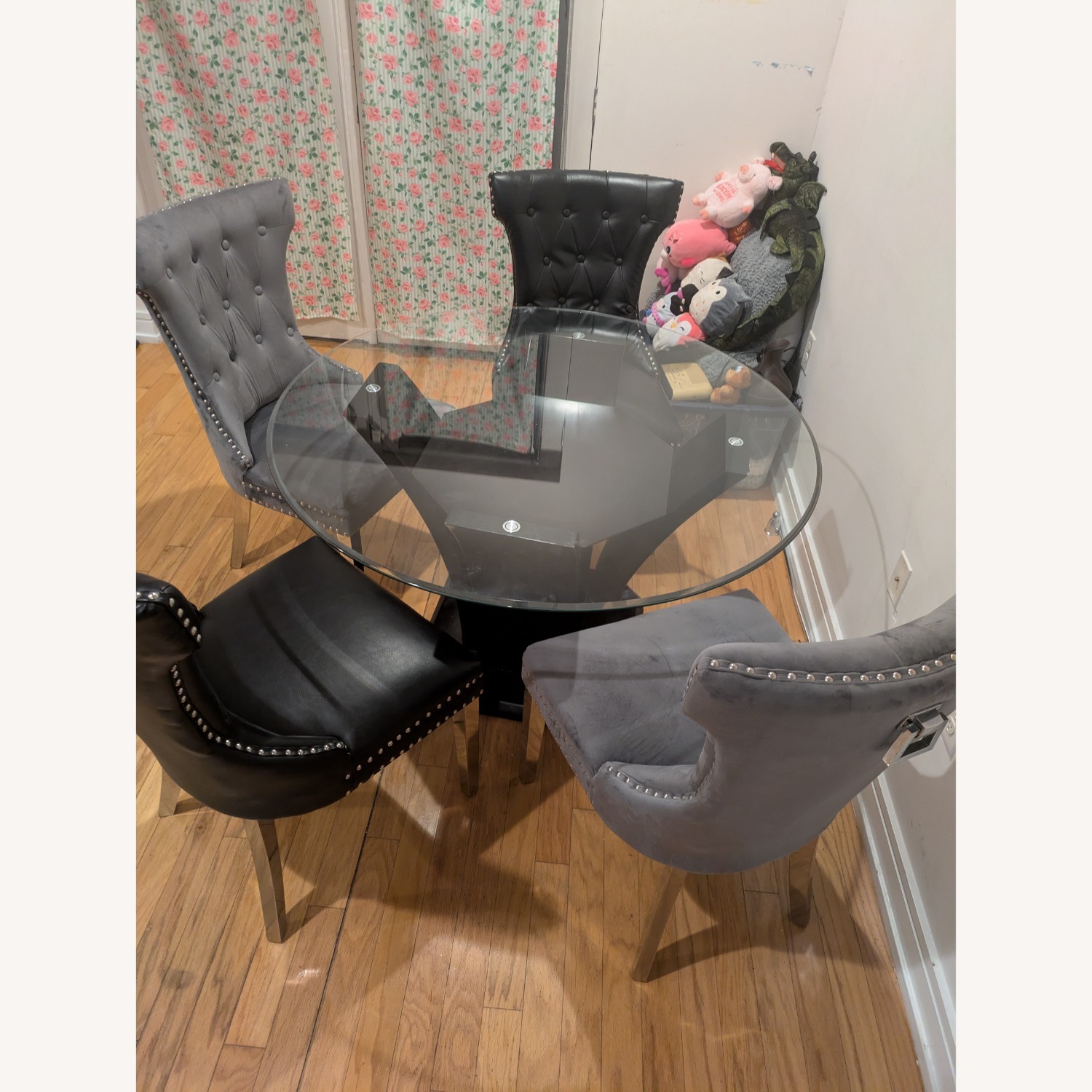 Raymour & Flanigan Dining Sets - image-1