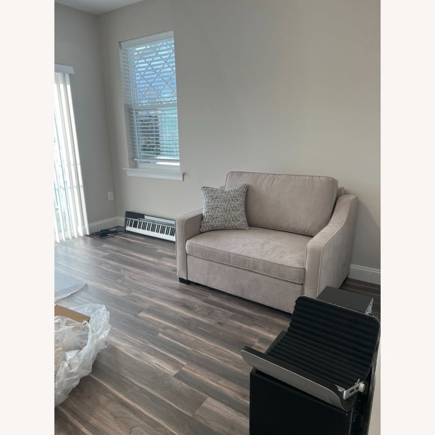 Bob's Discount Furniture Sleeper Sofa - image-1