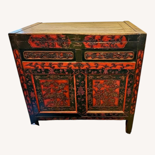 Used Vintage/Antique Finds Chest for sale on AptDeco