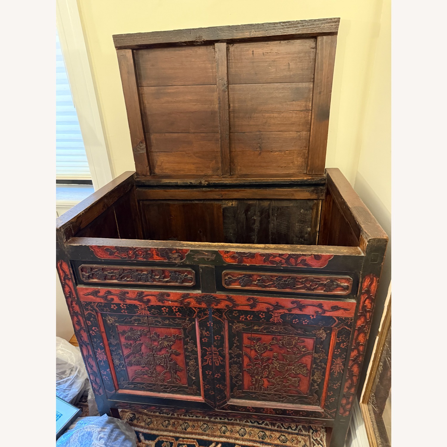 Vintage/Antique Finds Chest - image-3