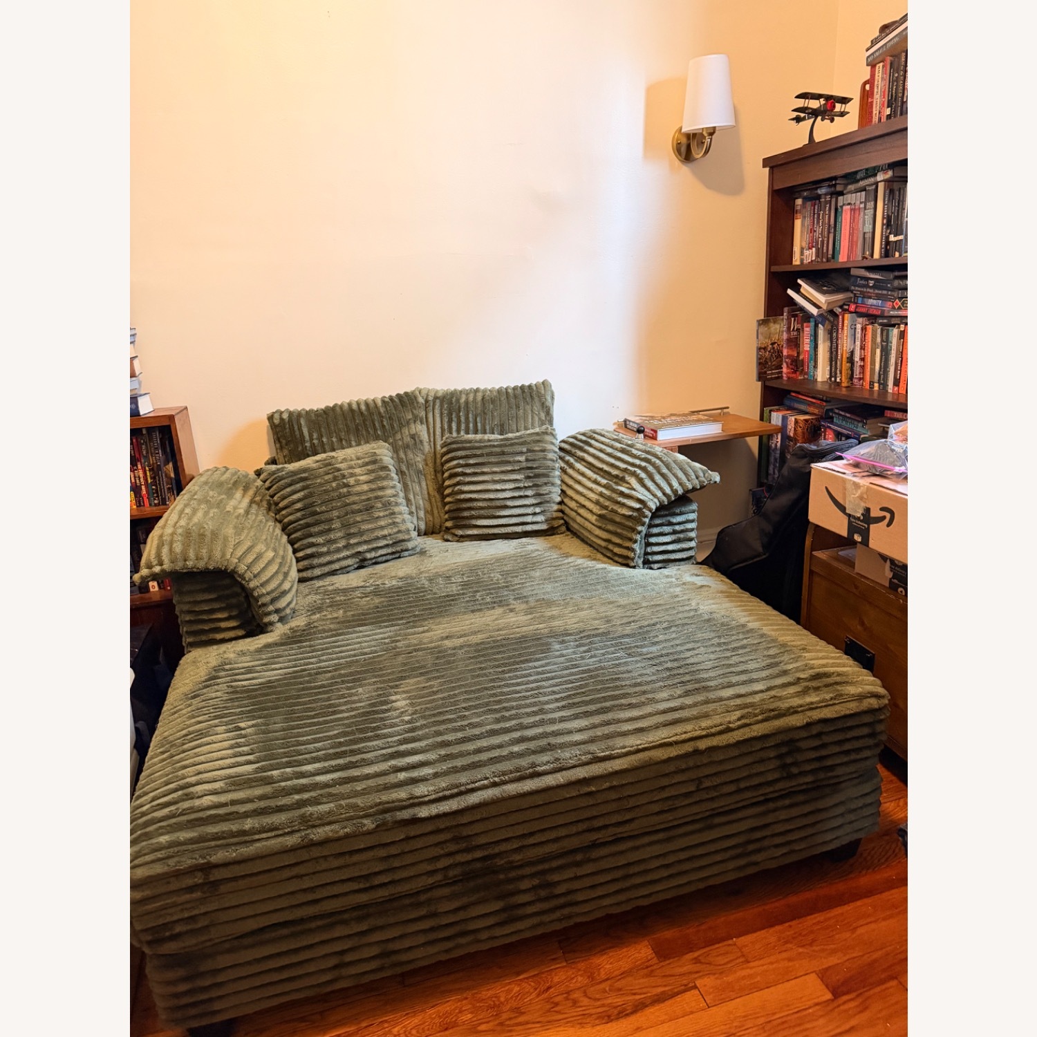 Wayfair Green Fabric Chaise Lounge - image-1