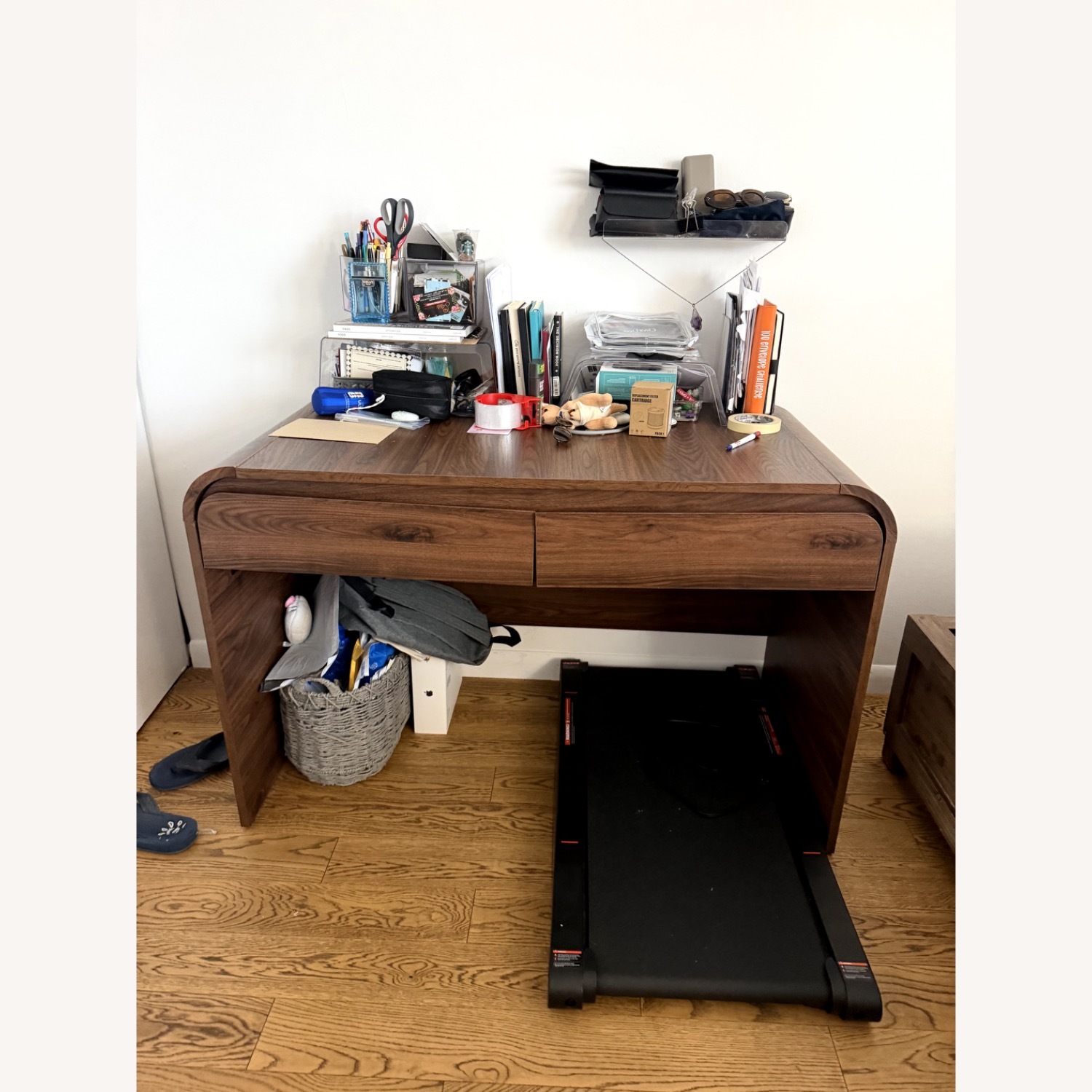 Better Homes and Gardens Juliet Curved Loft Desk - image-5