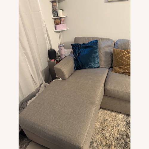 Used Wayborn Furniture Light Gray 3+ Seater Sofa for sale on AptDeco
