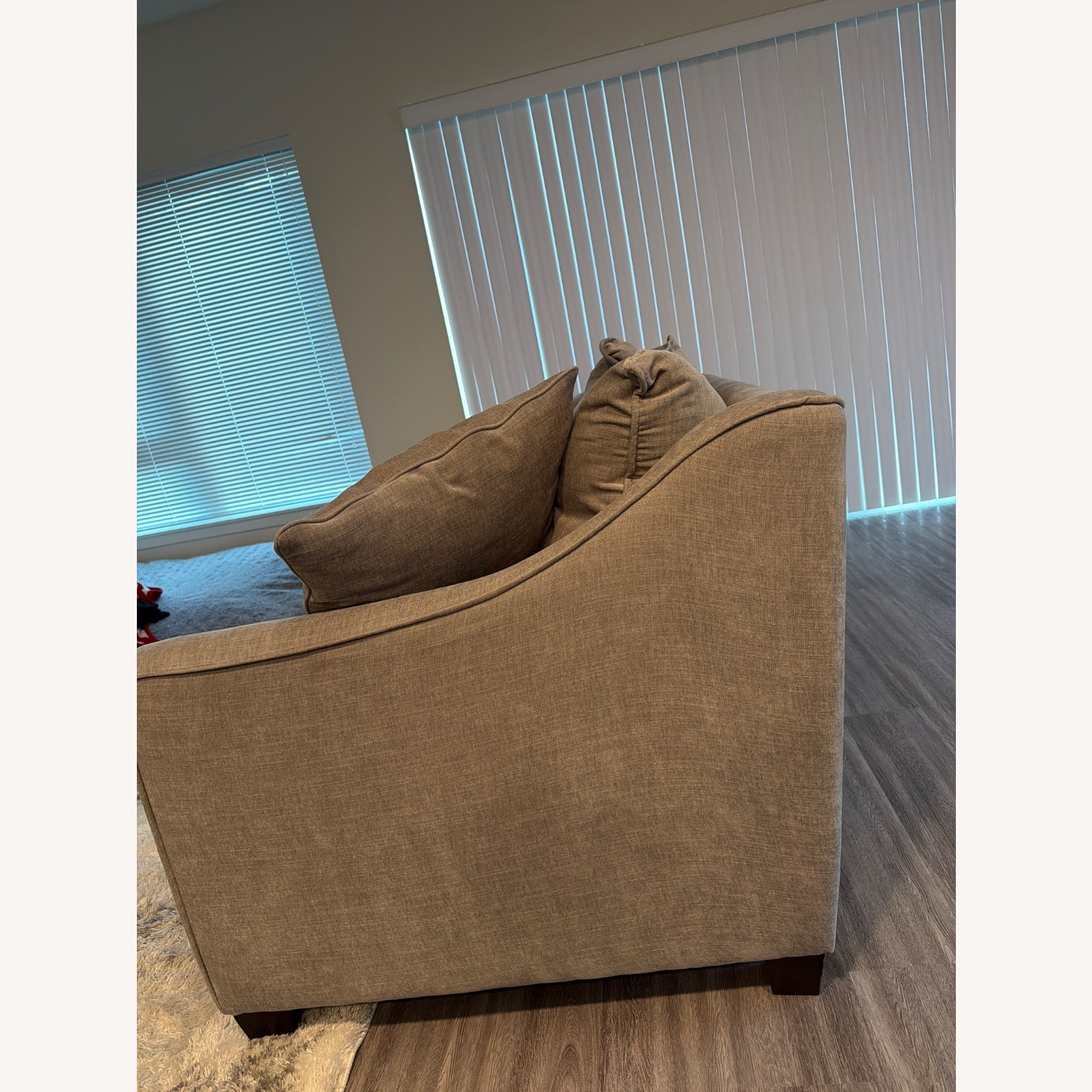 3+ Seater Sofa - image-4