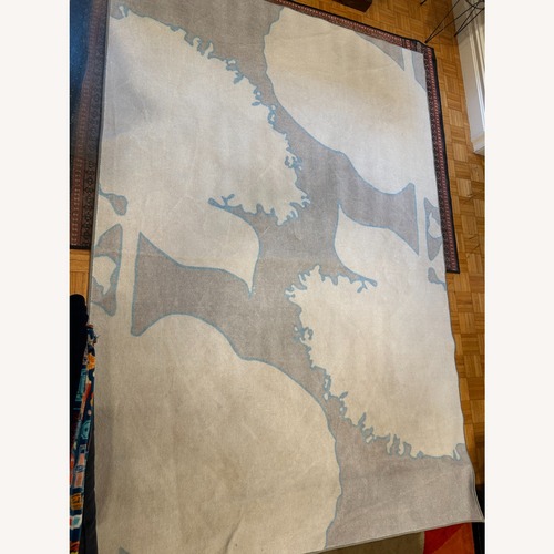Used Ruggable Cynthia Rowley Area Rug 6' x 9' for sale on AptDeco