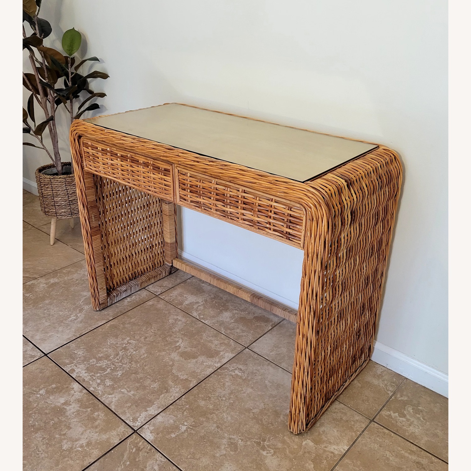 Vintage/Antique Finds Light Brown Desk - image-4