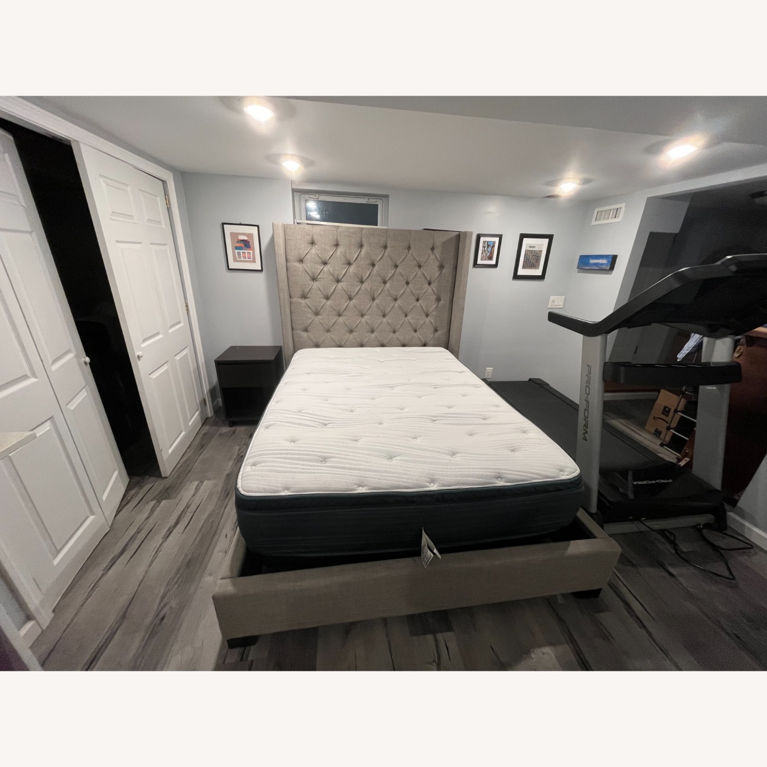 Macy's Thorstein Queen Bed - image-2