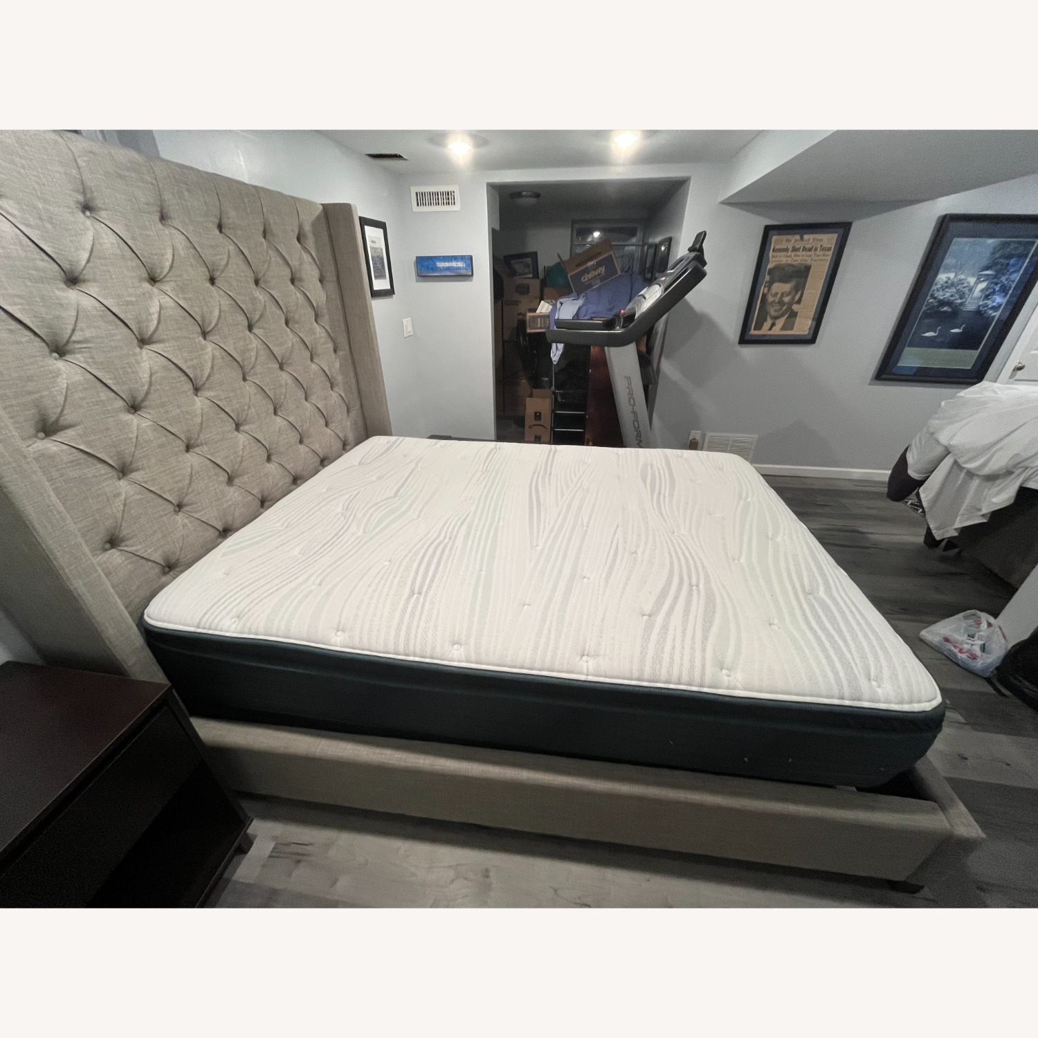 Macy's Thorstein Queen Bed - image-3