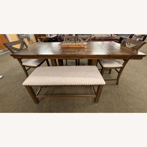 Used Raymour & Flanigan Montana 6-pc. Counter-Height Dining Set for sale on AptDeco