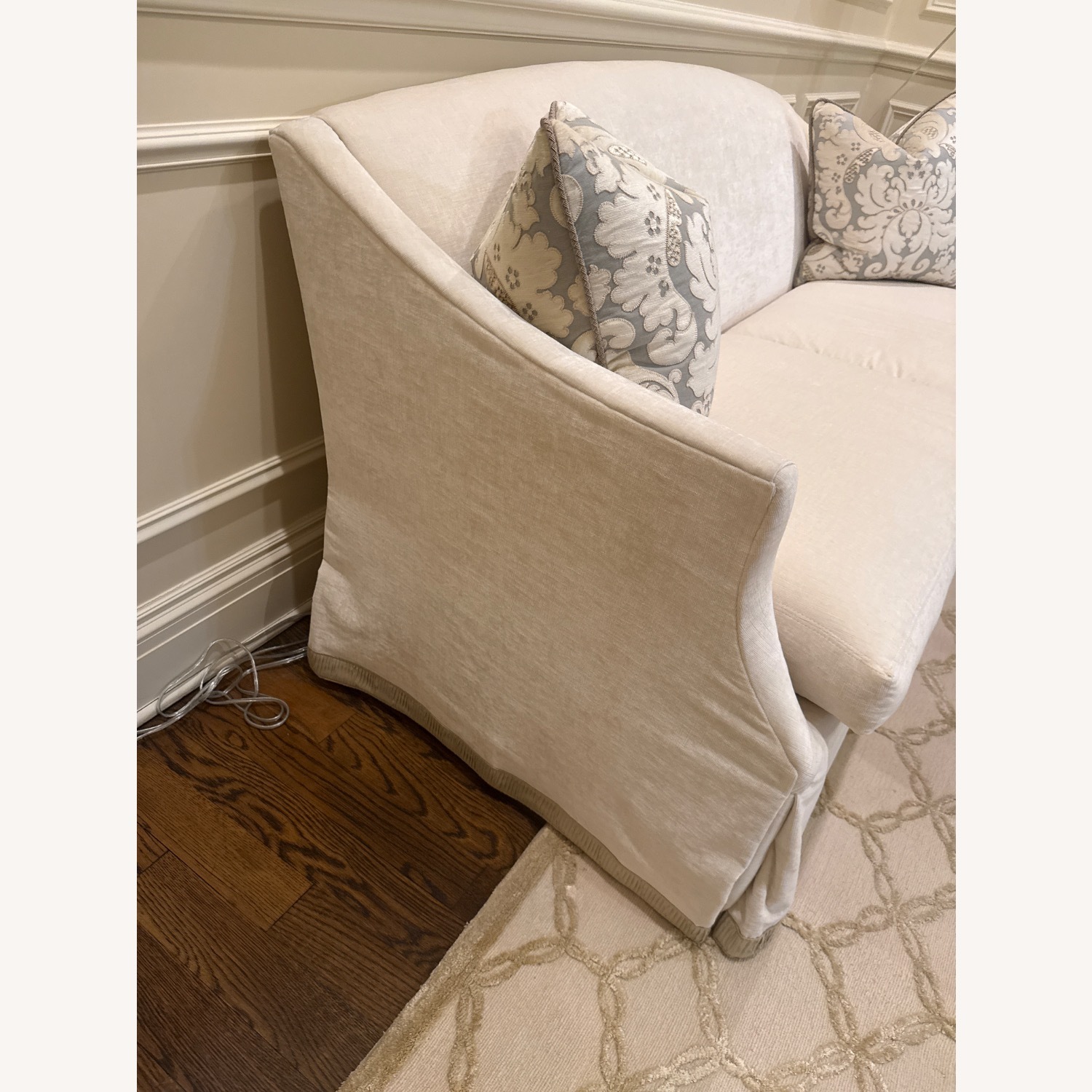 Lee Industries Natural Loveseat - image-3