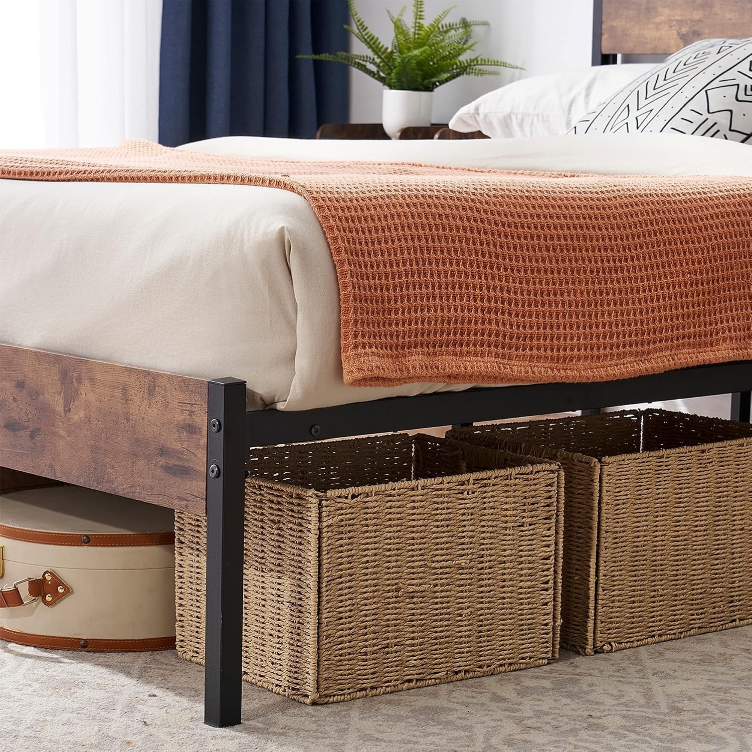 VECELO Queen Size Bed Frame  - image-3