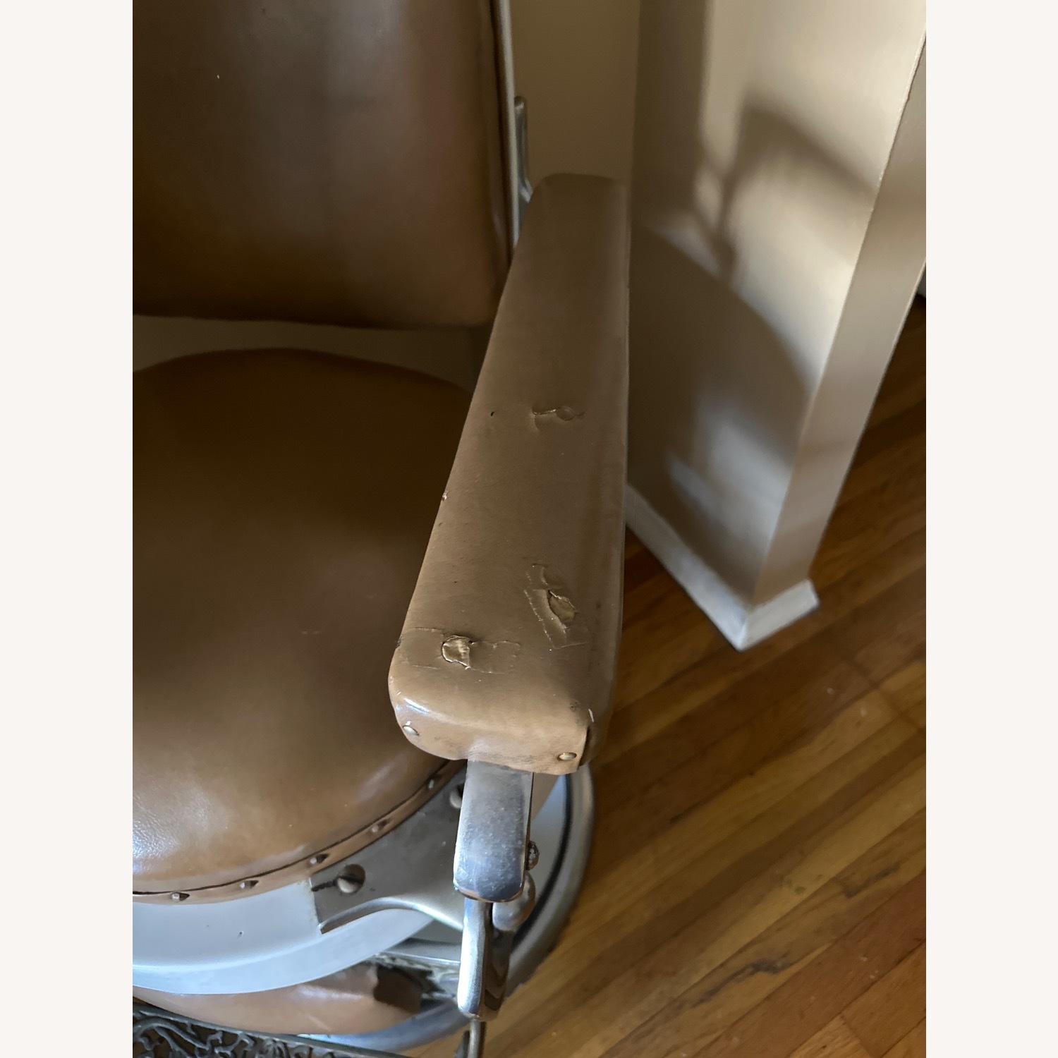 Vintage Koken Barber Chair - image-3