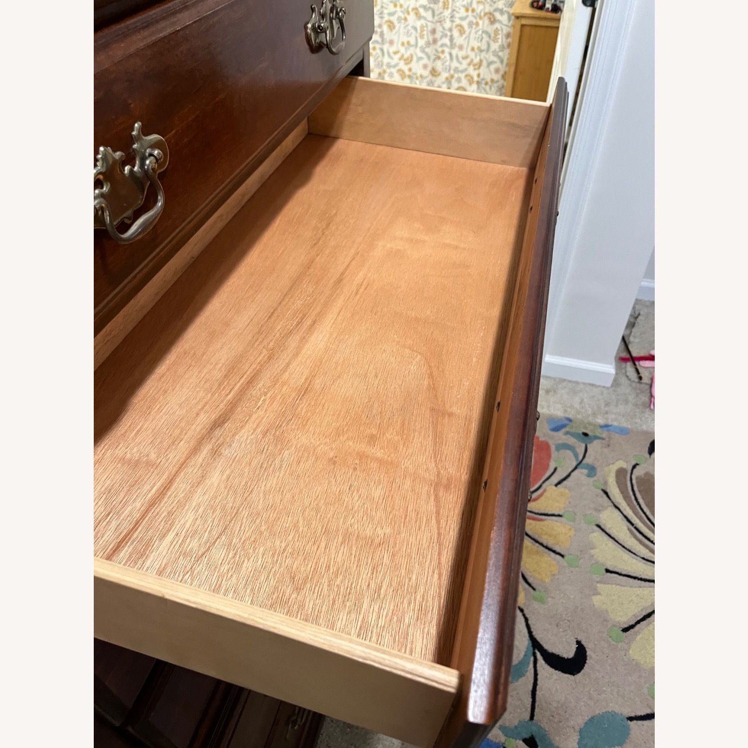Bernhardt Vintage Mahogany Chest of Drawers - image-10