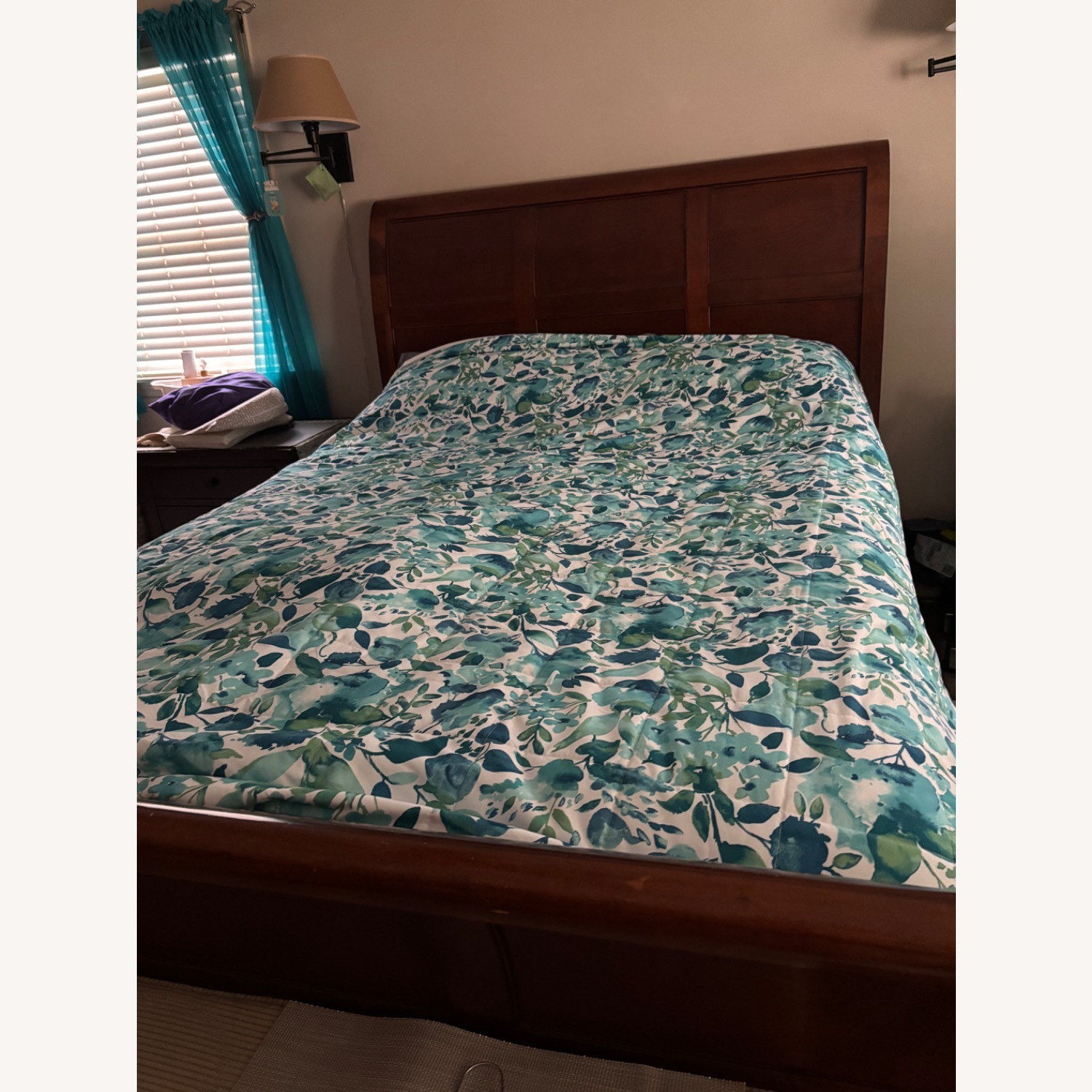 Dark Brown Wood Queen Bed - image-3