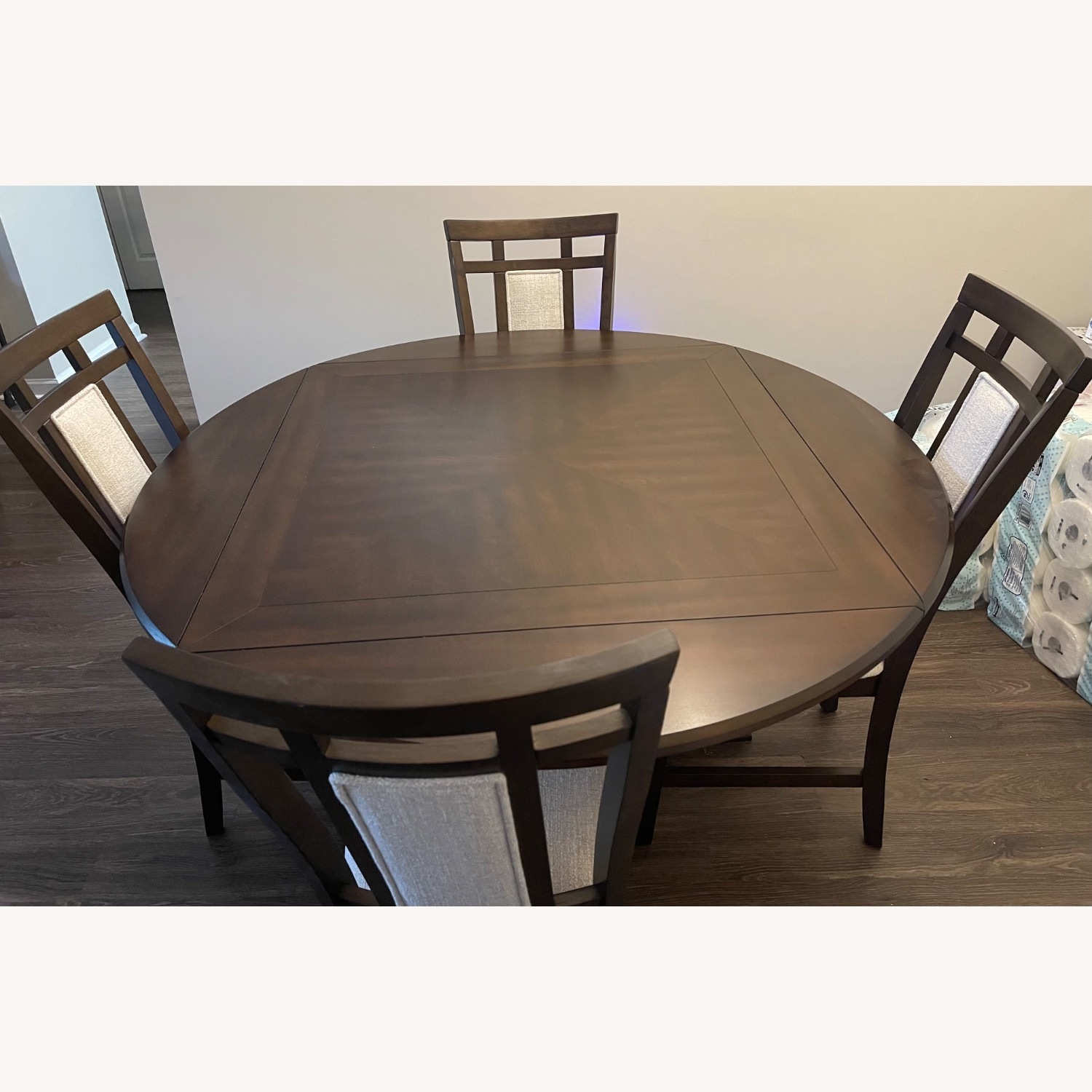 Rooms To Go Winslow Dining Set - image-1