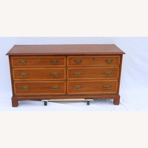 Used Henredon Furniture Medium-Size 6 Drawer Dresser for sale on AptDeco