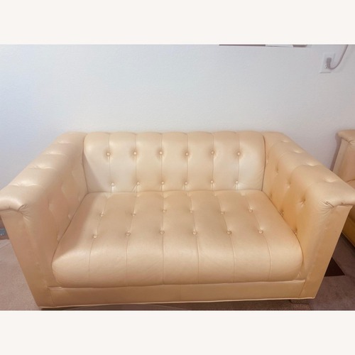 Used Leather Furniture South 2 Sofa for sale on AptDeco