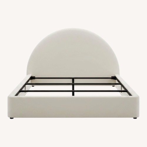 Used Modway Resort Full Size Platform Bed for sale on AptDeco