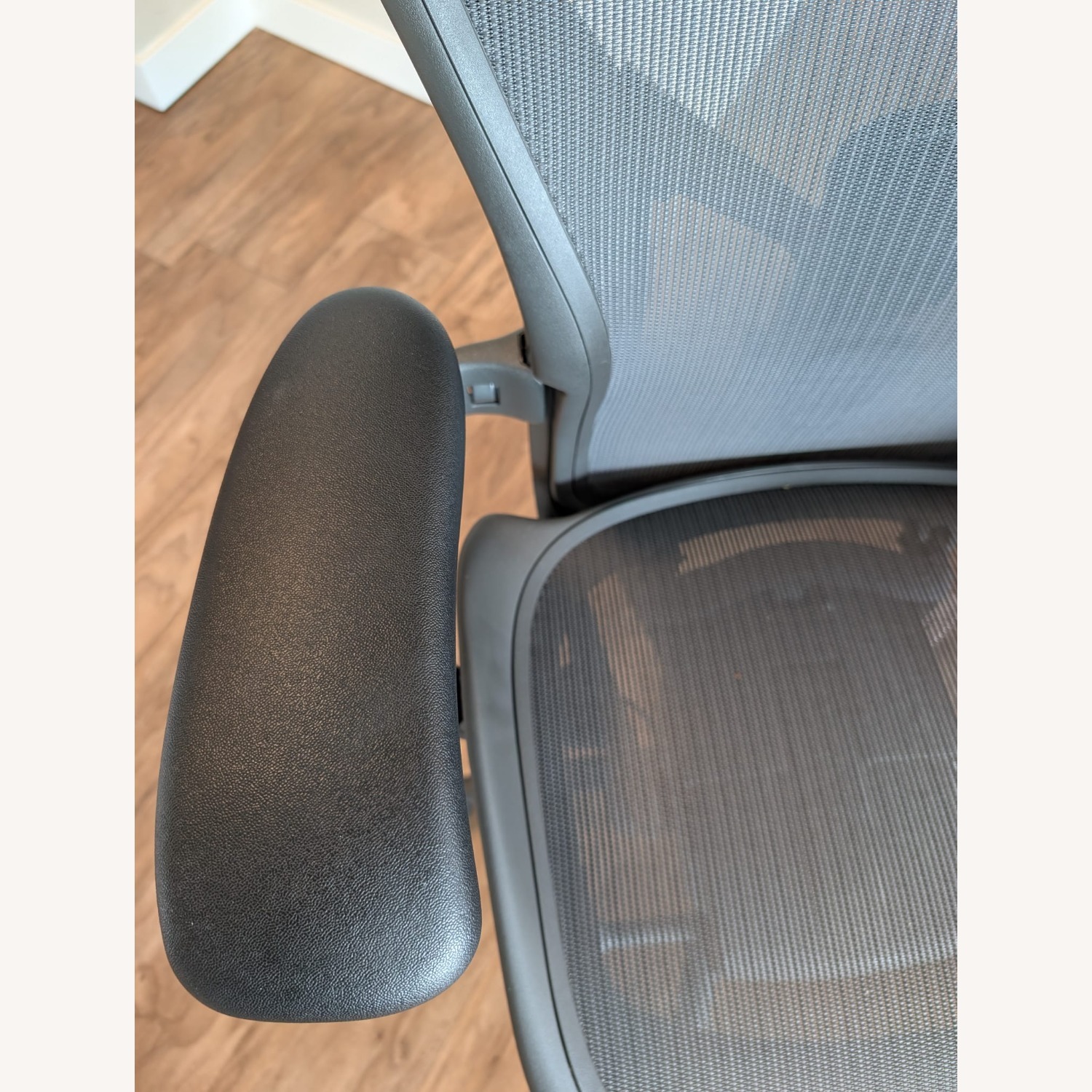 Hermann Miller Aeron Chairs - image-3