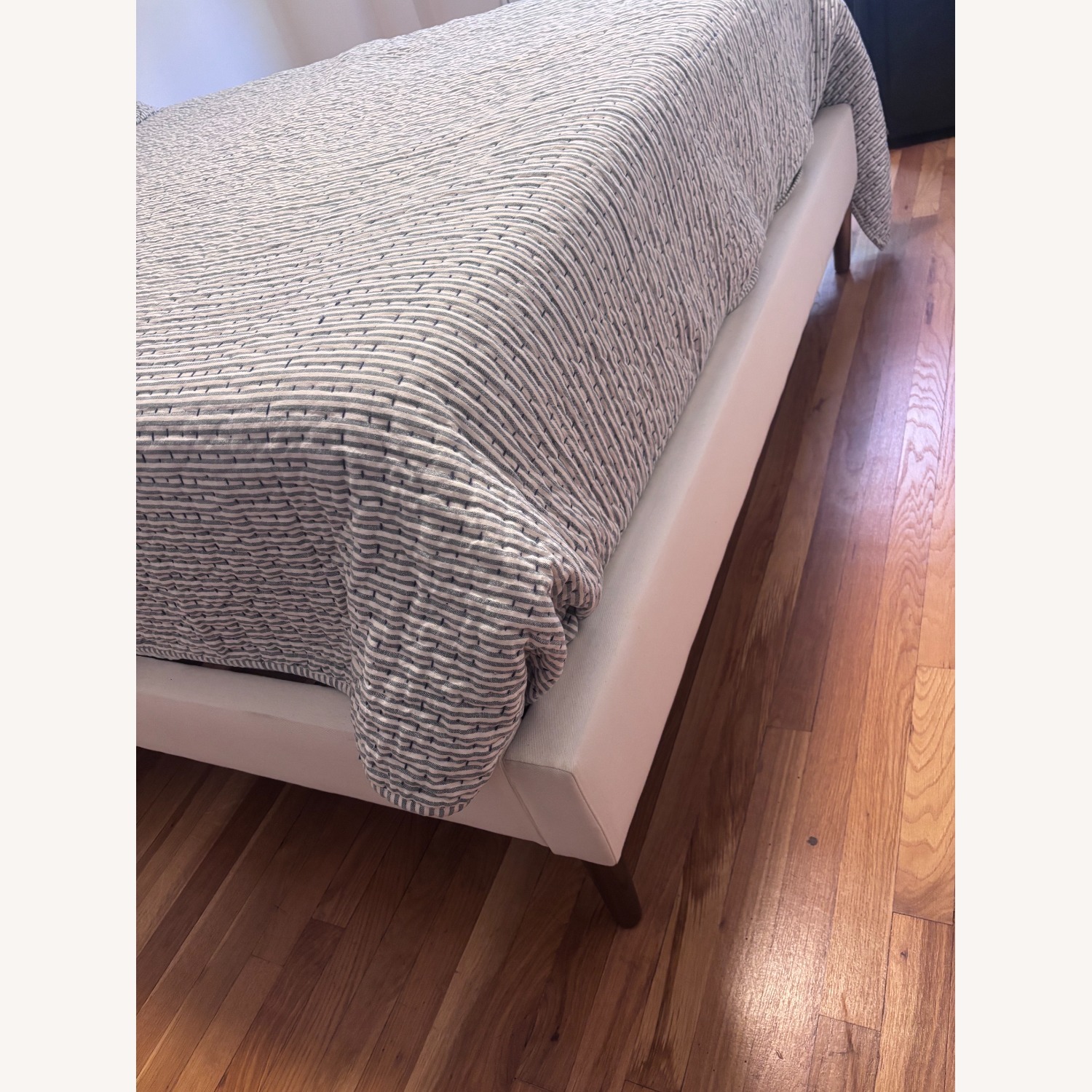 Pottery Barn Teen Ellery White Linen Queen Bed - image-2