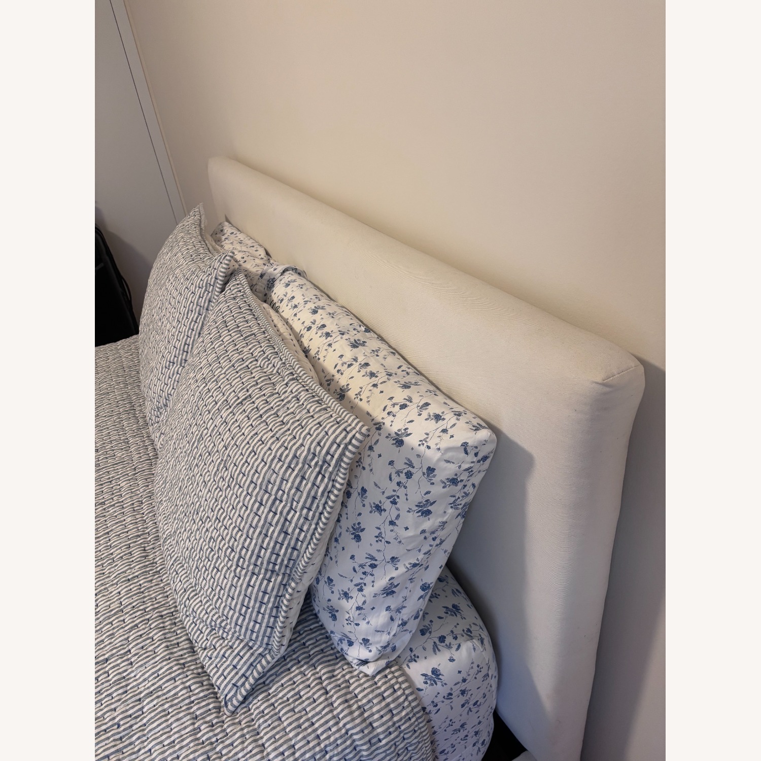 Pottery Barn Teen Ellery White Linen Queen Bed - image-4