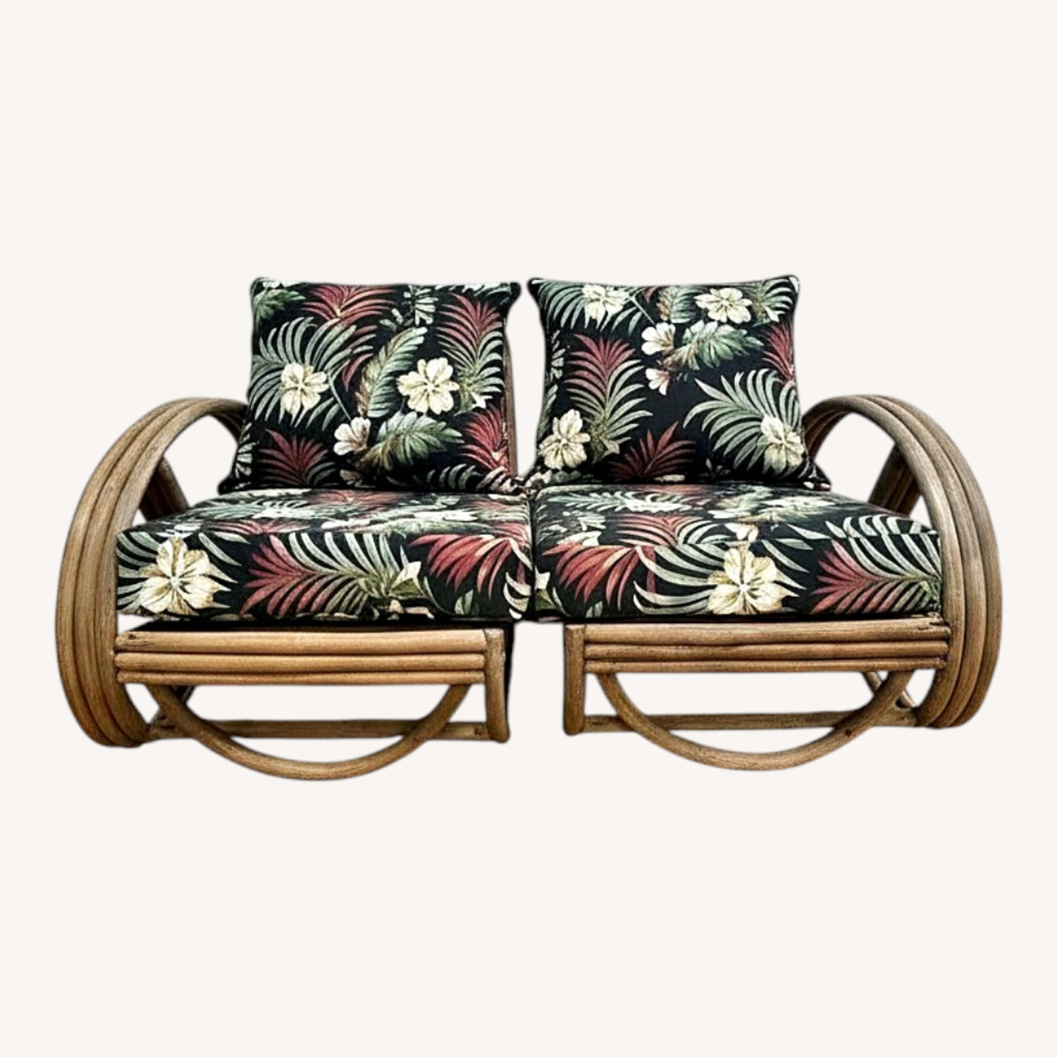Vintage Rattan Loves Eating with Cushions - image-0