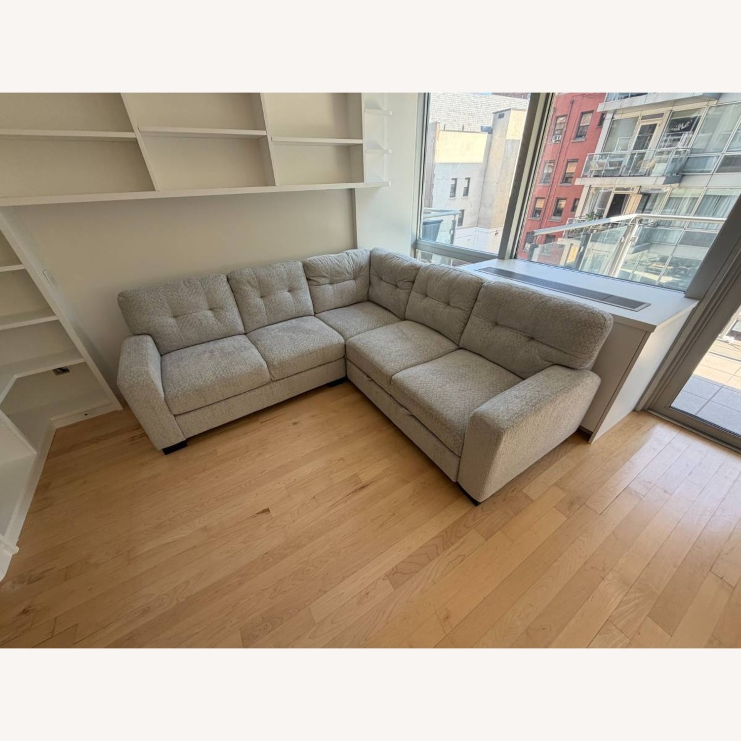 Raymour & Flanigan Light Gray 3+ Piece Sectional - image-4