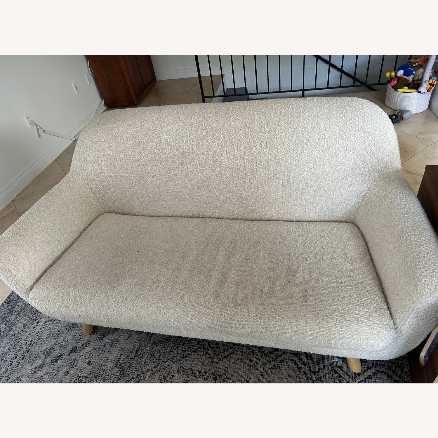 Article Boucle Loveseat - image-2