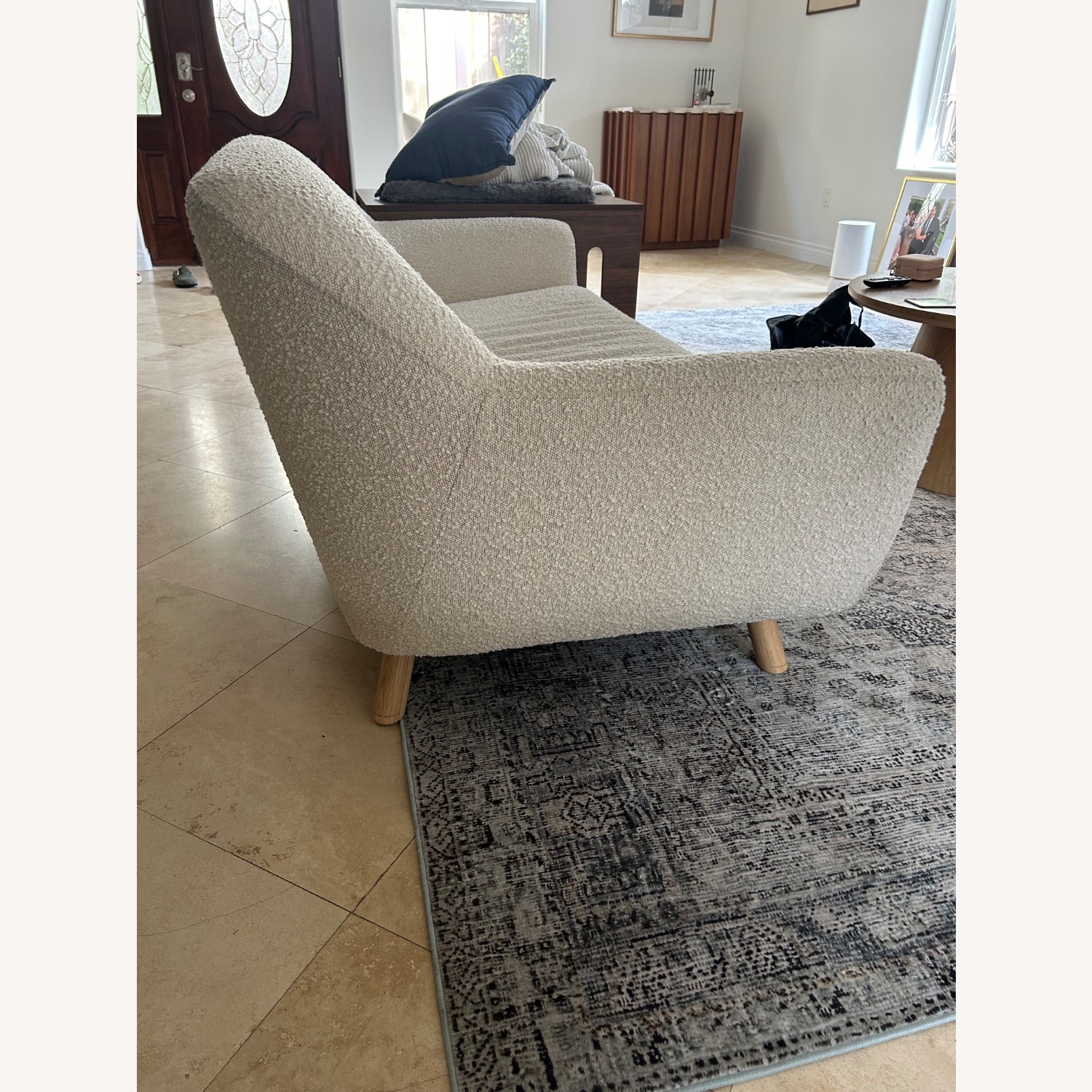 Article Boucle Loveseat - image-3