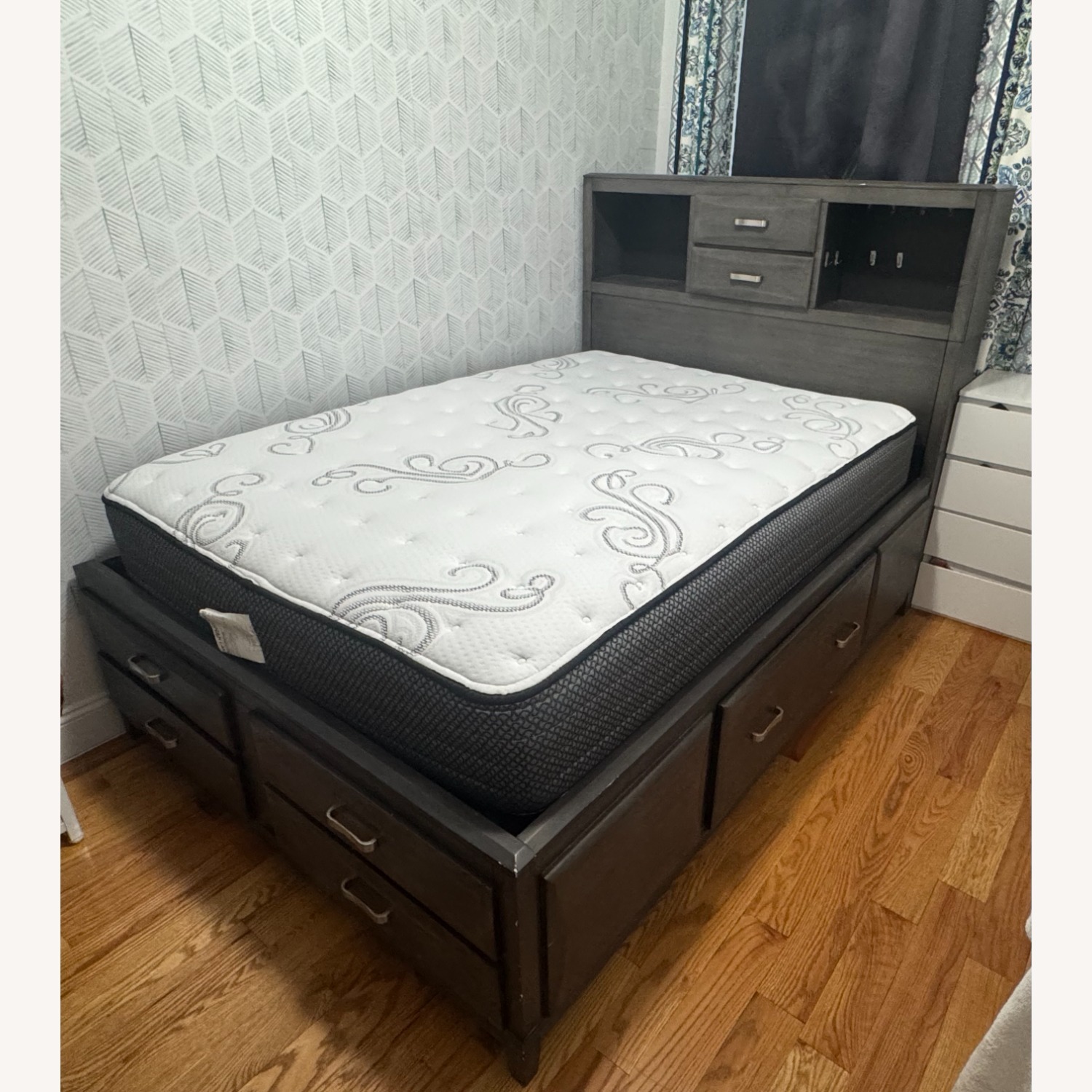 Ashley Furniture Caitbrook Dark Gray Full Bed - image-1