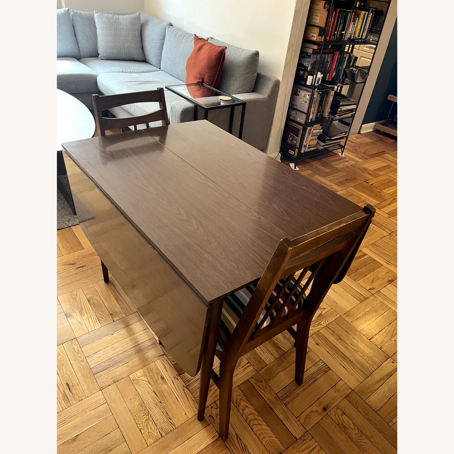 Bassett Dining Set with Six Chairs - image-6