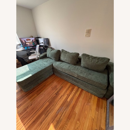 Used  Vesgantti 110.2" Modular 2-Piece Sectional Sofa  for sale on AptDeco