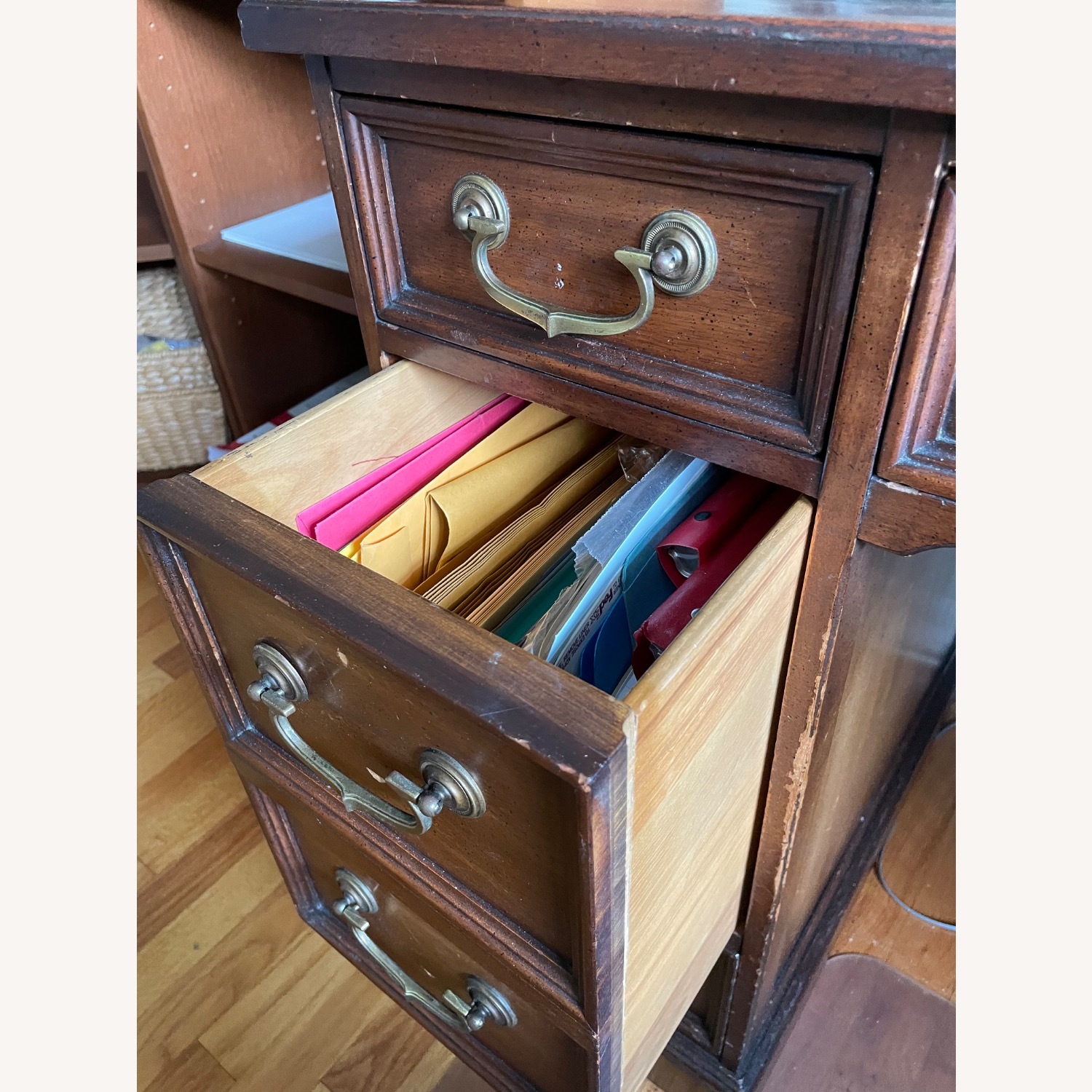 Sligh Furniture Dark Brown Wood Desk - image-2