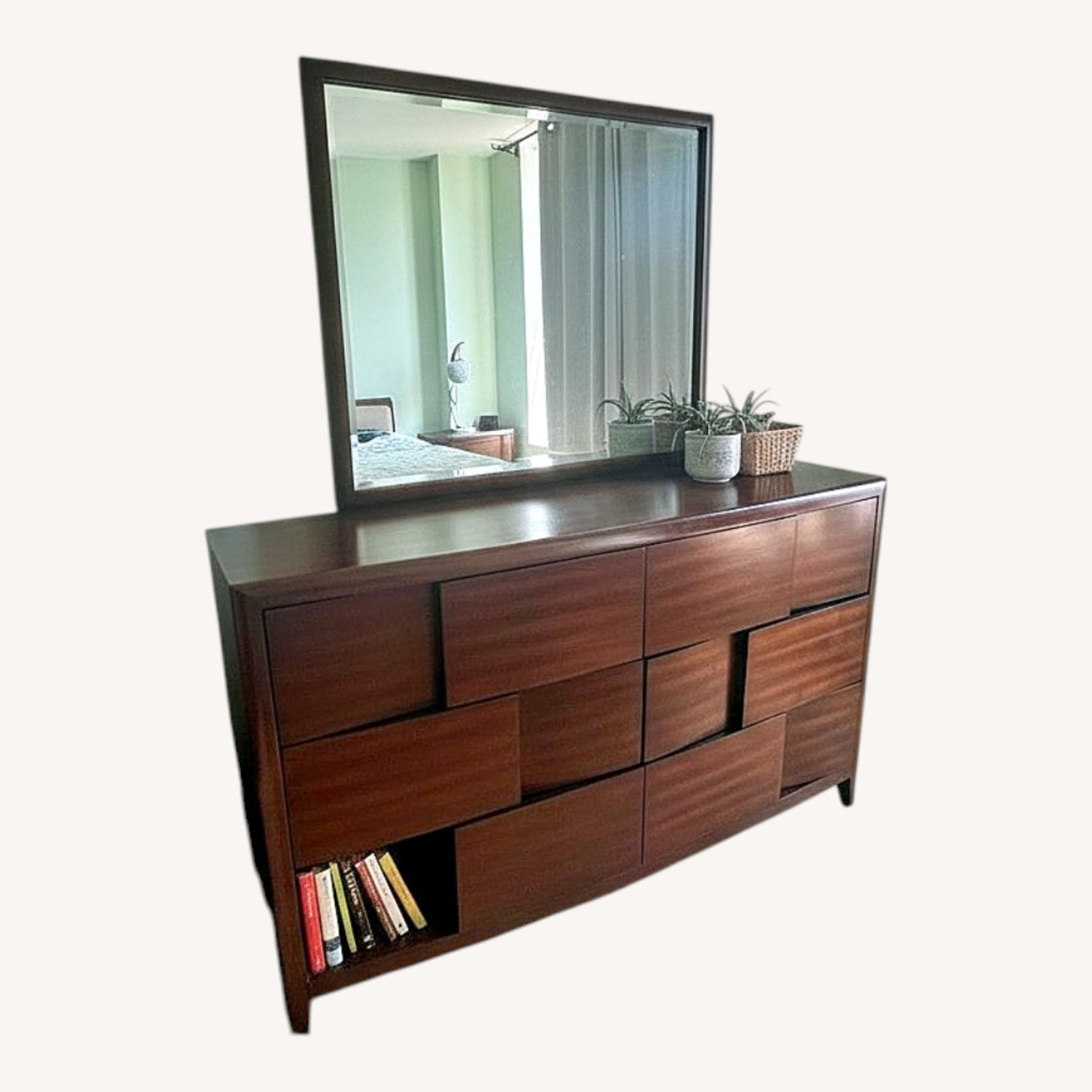 Raymour & Flanigan Saratoga Dresser With Mirror - image-4
