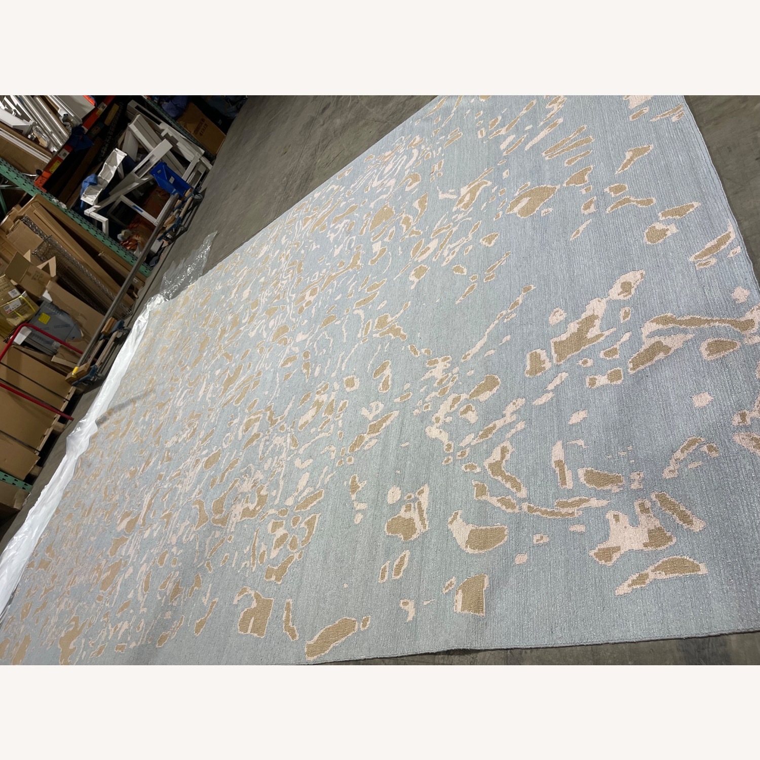 Light Gray Fabric Area Rug 12x17 - image-6