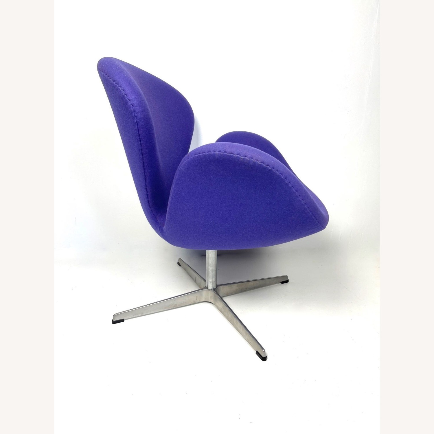 Arne Jacobsen Purple Wool Accent Chair - image-5
