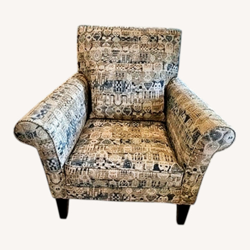 Used Raymour & Flanigan Fabric Accent Chair for sale on AptDeco