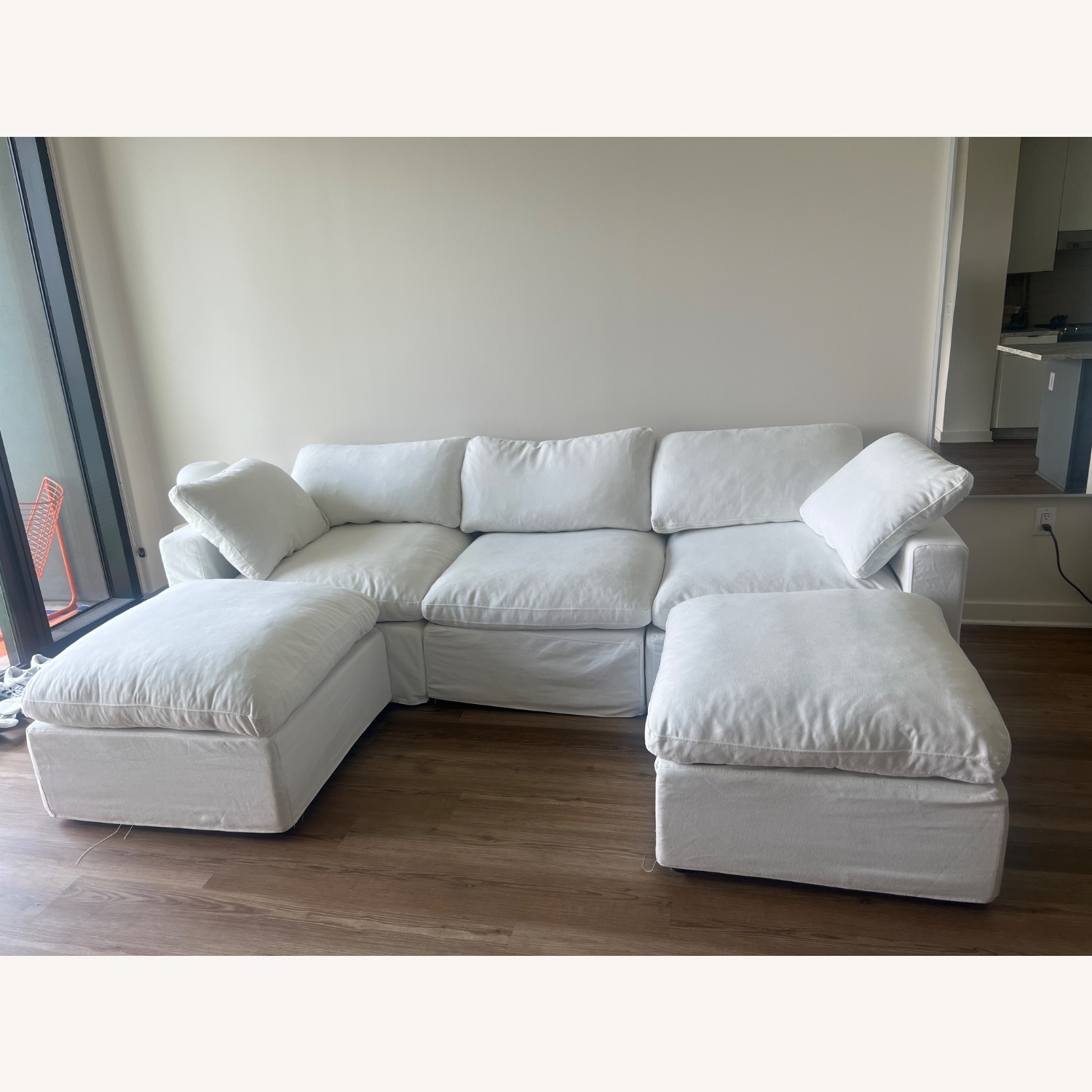 Nubes Cloud Classic 5-Piece Modular Sofa With Ottomans - image-2