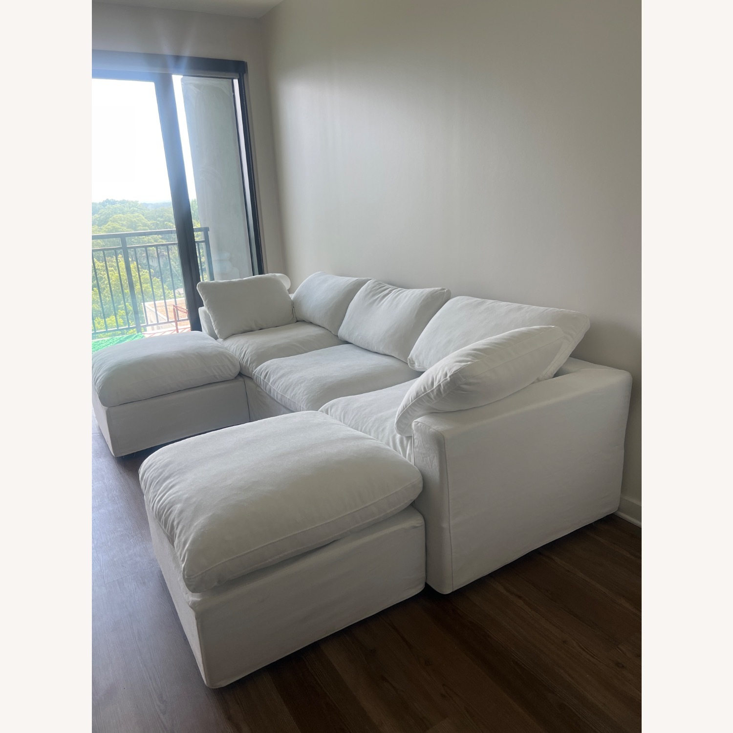 Nubes Cloud Classic 5-Piece Modular Sofa With Ottomans - image-3