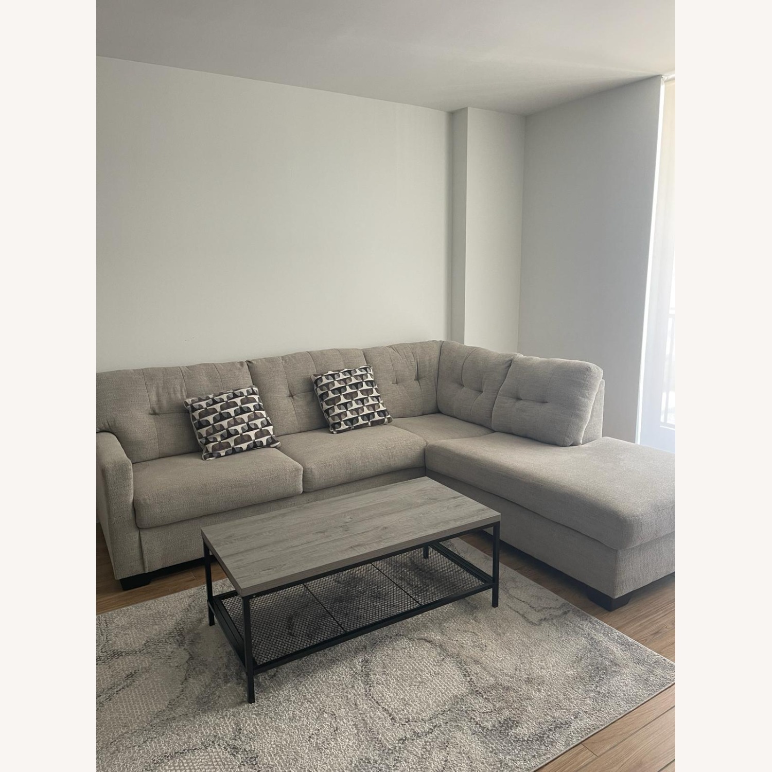 Mahoney 2-Piece Sectional with Chaise - image-1