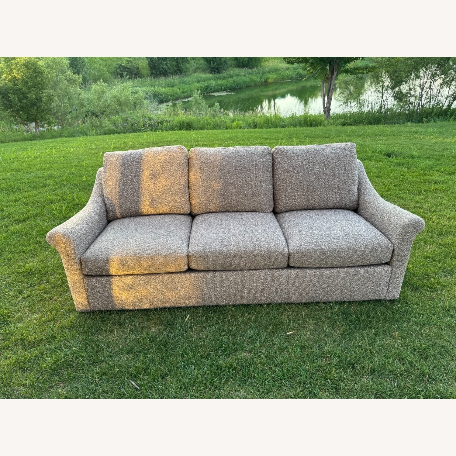 Hooker Furniture Corporation 3+ Seater Sofa - image-1
