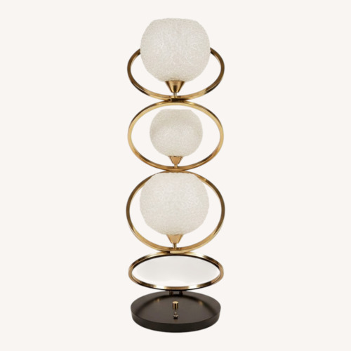 Used Vintage/Antique Finds Metal Table Lamp for sale on AptDeco