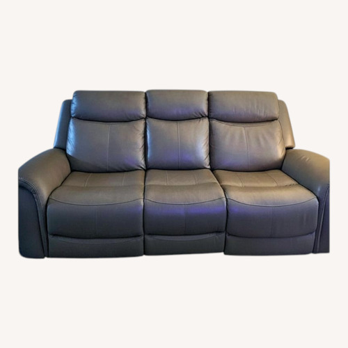 Used Vintage/Antique Finds 3+ Piece Sectional for sale on AptDeco