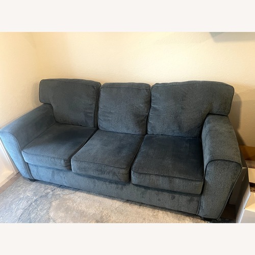 Used Rooms To Go Lennon Blue Fabric 3+ Seater Sofa for sale on AptDeco