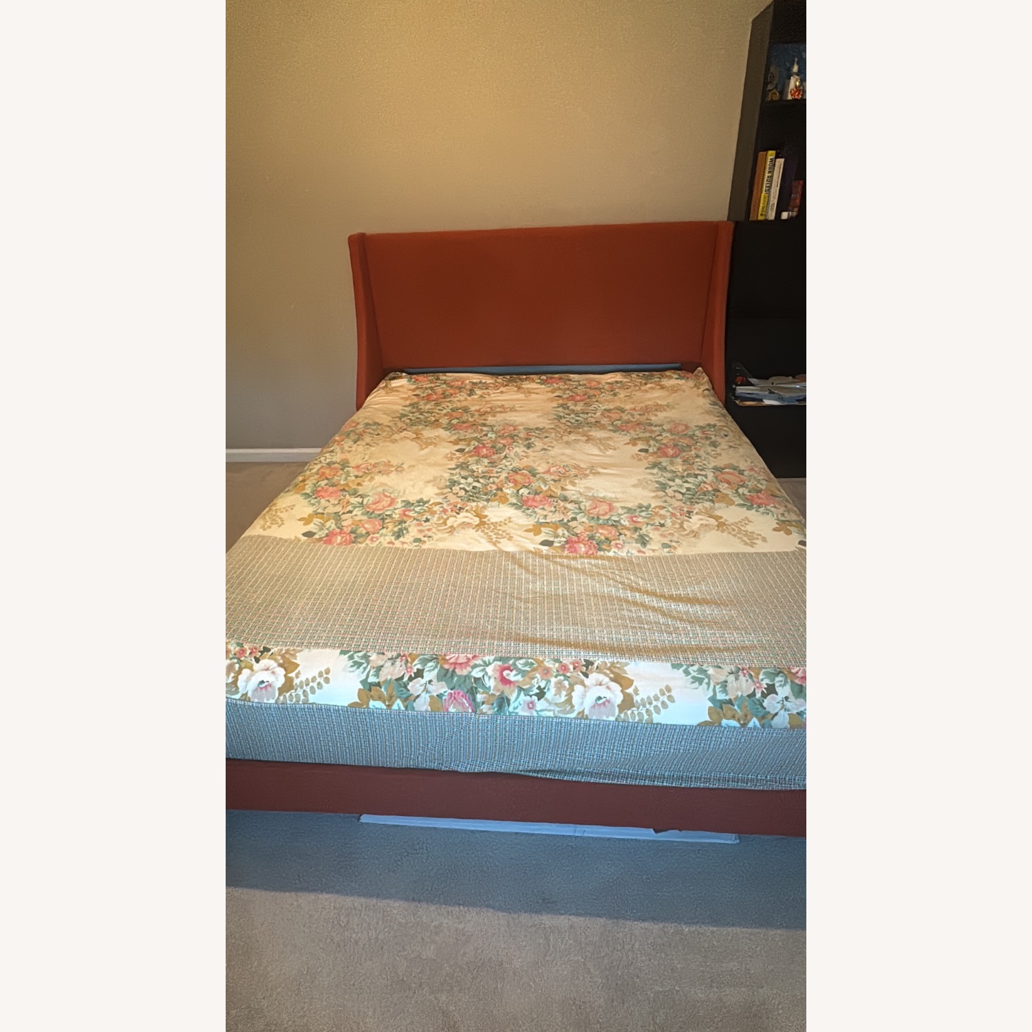 Allewie Orange Fabric Full Bed - image-3